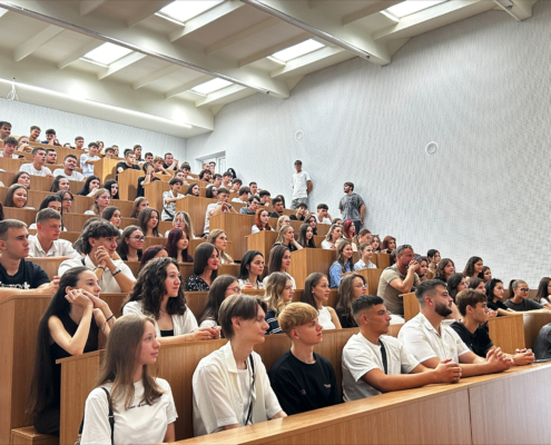 Studenti_10_305